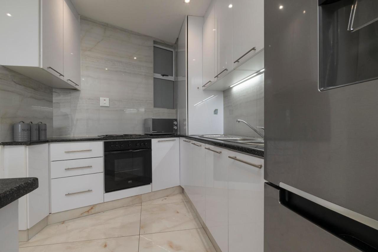 D3 Sea Lodge - By Stay In Umhlanga Durban Bagian luar foto