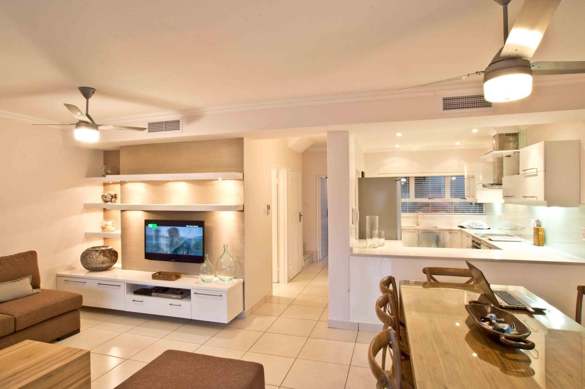 D3 Sea Lodge - By Stay In Umhlanga Durban Bagian luar foto